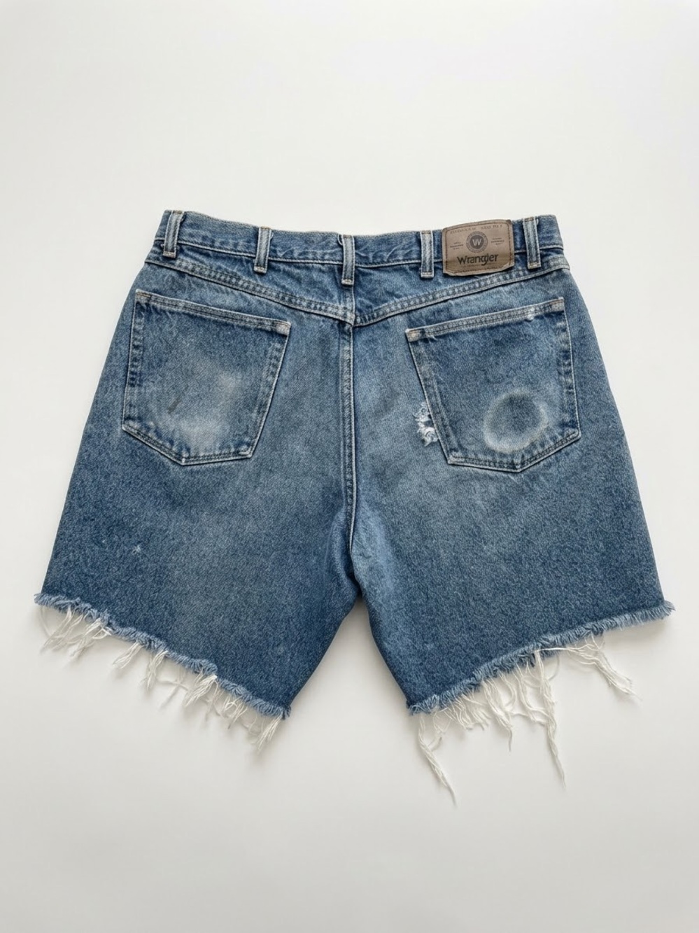 Wrangler Mens 36 Distressed Denim Cutoff Jorts Raw Hem Vintage Wash Shorts